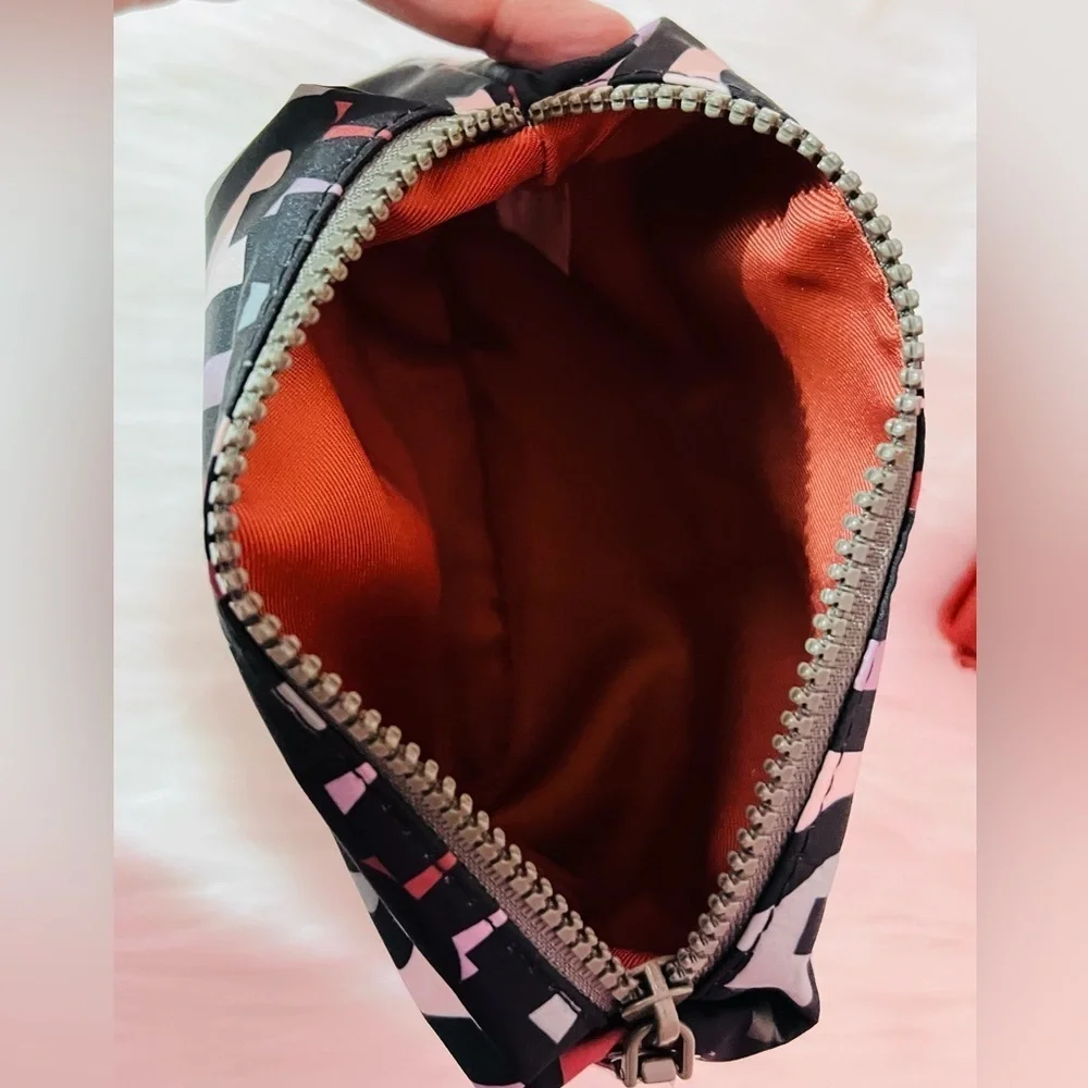 STEVE MADDEN  BALBERTA Crossbody Bag - Picture 4 of 6